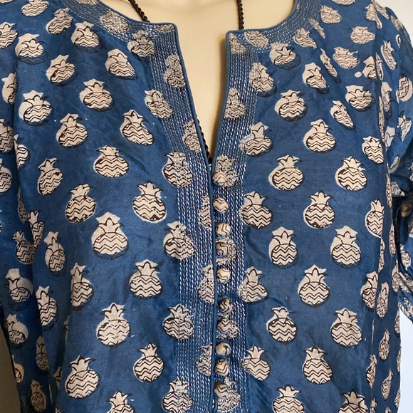 Good Earth Sustain blouse - Picture 3 of 11